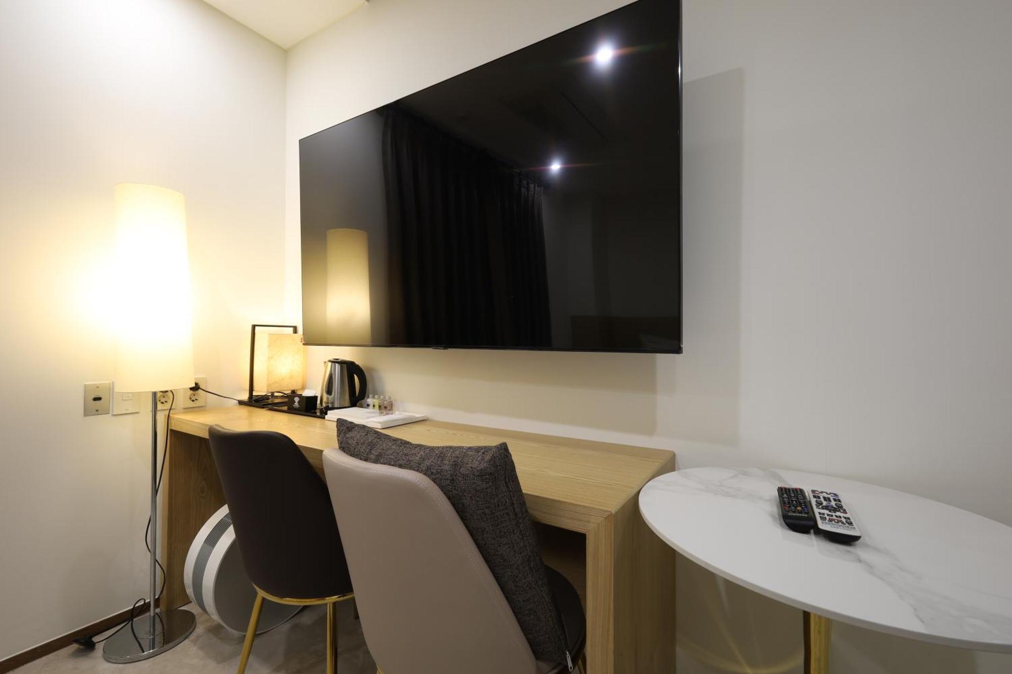 Trt Hotel Busan Exterior photo
