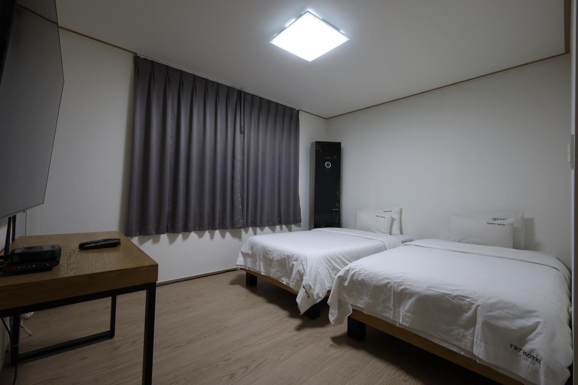 Trt Hotel Busan Exterior photo