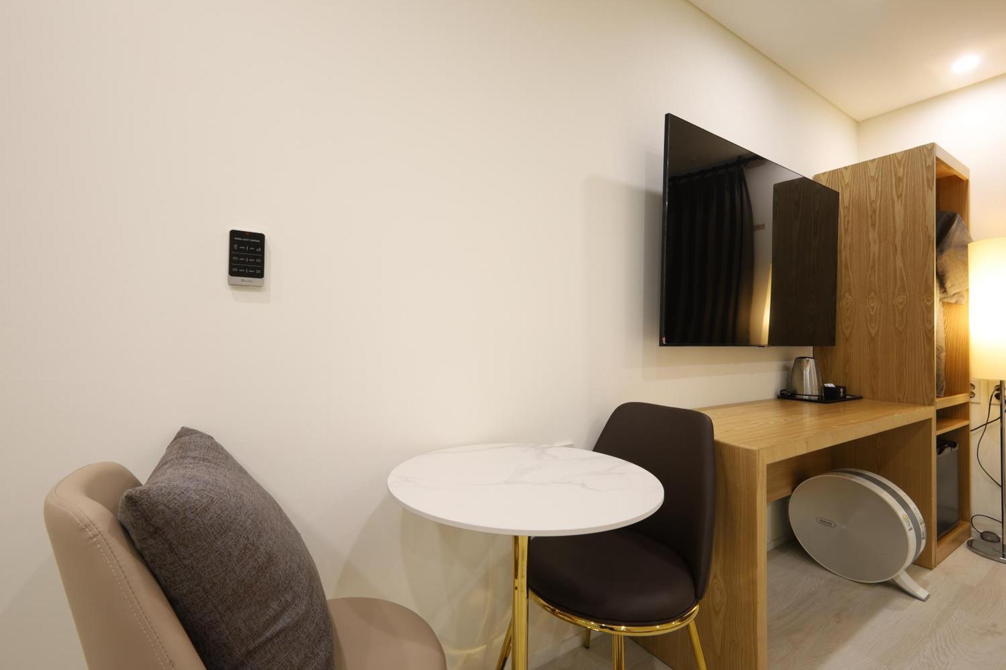 Trt Hotel Busan Exterior photo