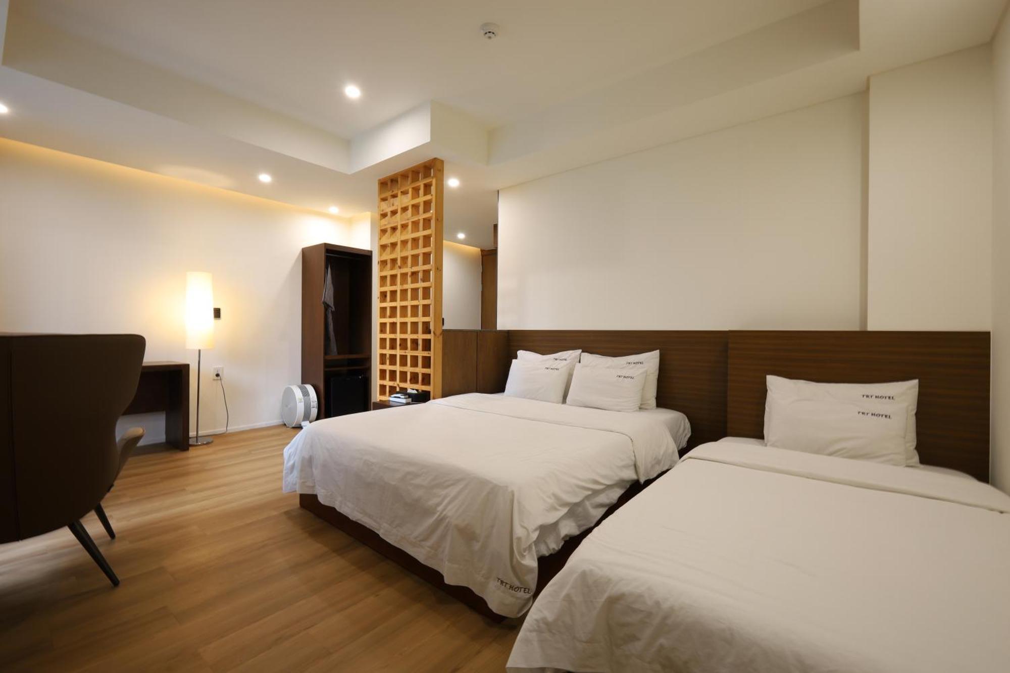 Trt Hotel Busan Exterior photo
