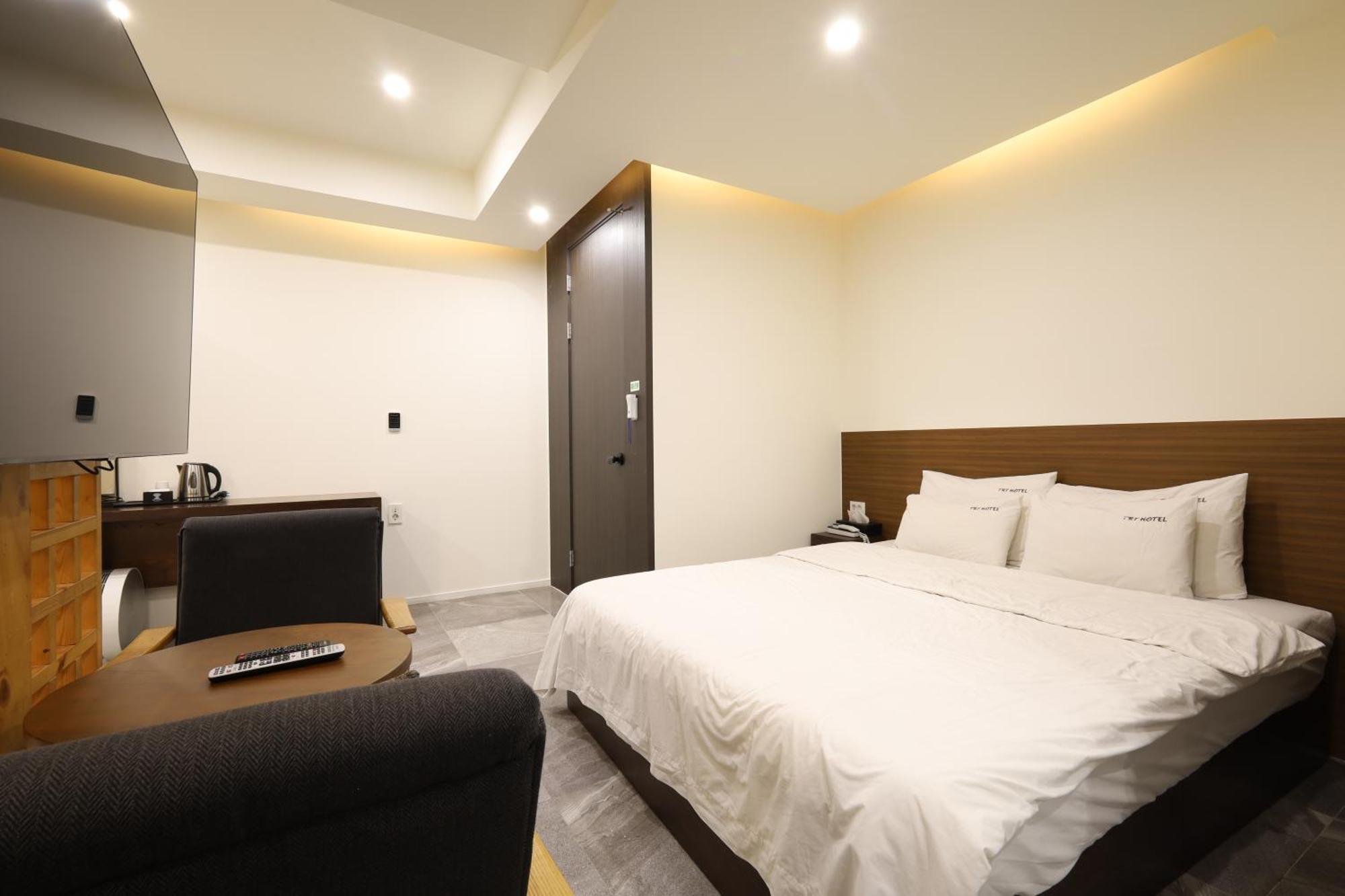 Trt Hotel Busan Exterior photo