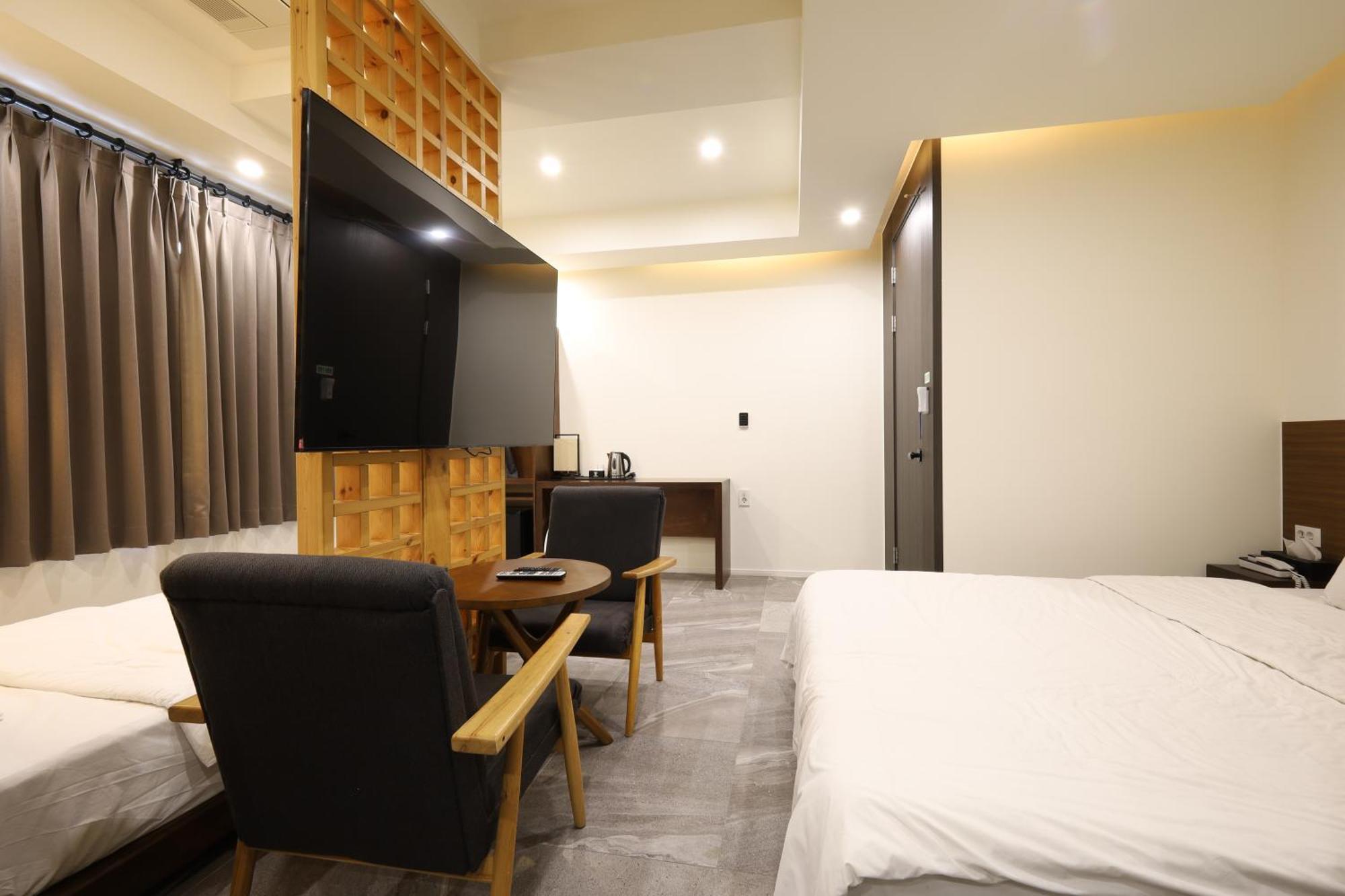 Trt Hotel Busan Exterior photo